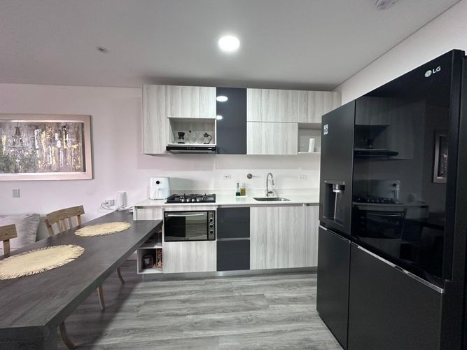Apartamento de 1 alcoba en arriendo en El Poblado, Medellín, 65 m² · foto 3 de 13