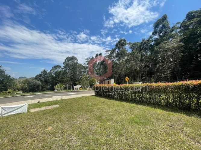 Lote en venta en El Porvenir, Rionegro, 182 m² · foto 5 de 6