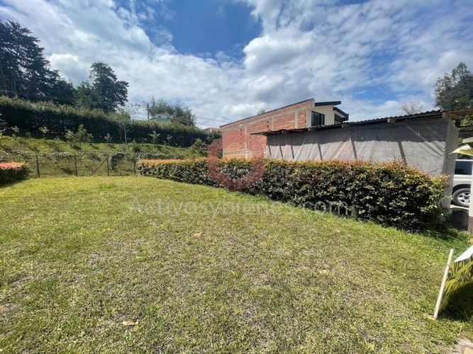 Lote en venta en El Porvenir, Rionegro, 182 m² · foto 6 de 6