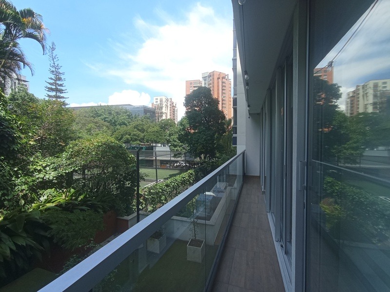 Apartamento en arriendo en El Poblado, Medellín · foto 10 de 11