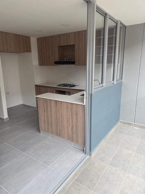 Apartamento de 3 alcobas en venta en San Nicolas, La Ceja, 64 m² · foto 3 de 17