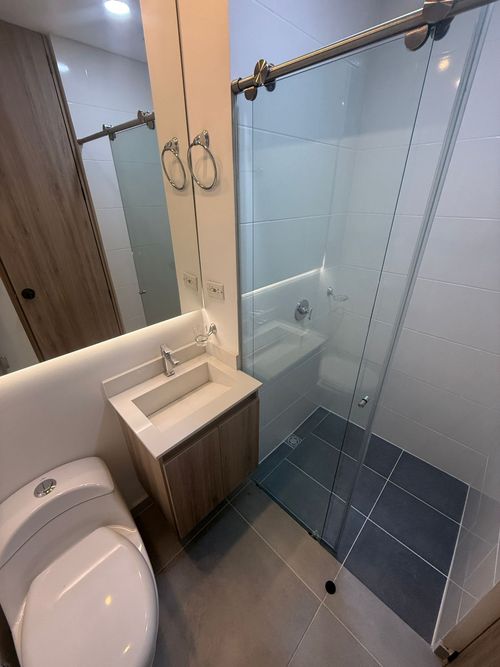 Apartamento de 3 alcobas en venta en San Nicolas, La Ceja, 64 m² · foto 8 de 17