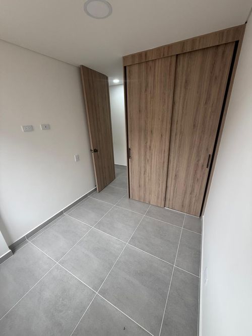 Apartamento de 3 alcobas en venta en San Nicolas, La Ceja, 64 m² · foto 12 de 17
