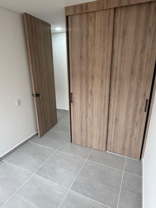 Apartamento de 3 alcobas en venta en San Nicolas, La Ceja, 64 m² · foto 13 de 17