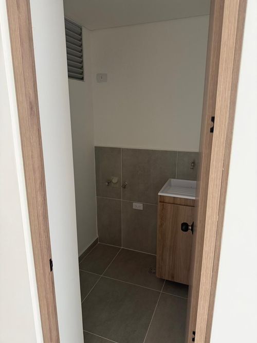 Apartamento de 3 alcobas en venta en San Nicolas, La Ceja, 64 m² · foto 17 de 17