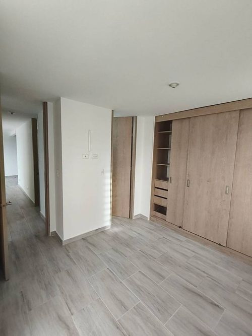 Apartamento de 3 alcobas en venta en Ricaurte, 68 m² · foto 19 de 24