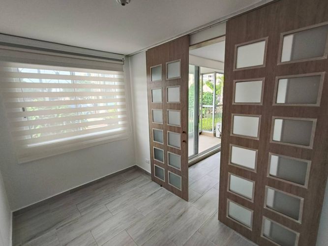 Apartamento de 3 alcobas en venta en Ricaurte, 68 m² · foto 12 de 24