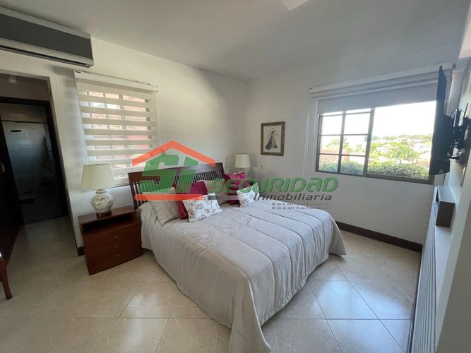 Casa de 4 alcobas en venta en Lagos Del Cacique, Bucaramanga, 465 m² · foto 17 de 24