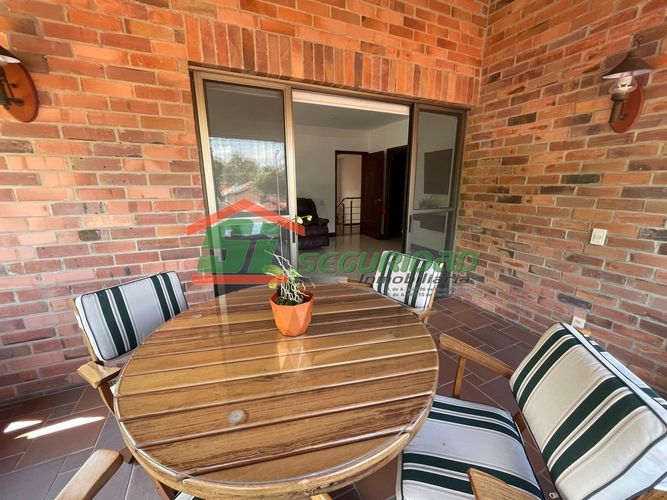 Casa de 4 alcobas en venta en Lagos Del Cacique, Bucaramanga, 465 m² · foto 14 de 24