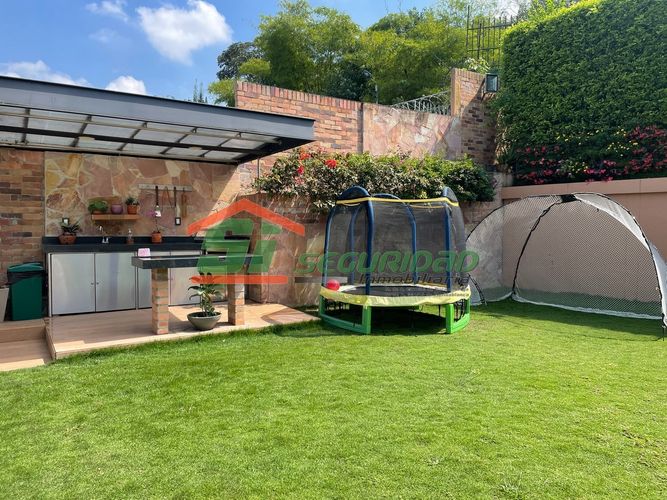 Casa de 4 alcobas en venta en Lagos Del Cacique, Bucaramanga, 465 m² · foto 10 de 24