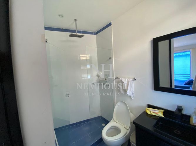 Casa de 4 alcobas en venta en Montecarlo, Girardot, 320 m² · foto 17 de 20