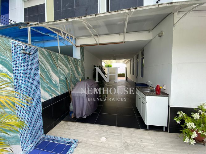 Casa de 4 alcobas en venta en Montecarlo, Girardot, 320 m² · foto 20 de 20