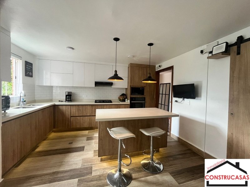 Casa en venta en Castropol, Medellín 5