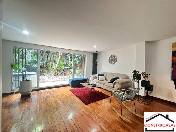 Casa de 3 alcobas en venta en Castropol, Medellín, 205 m² · foto 10 de 24