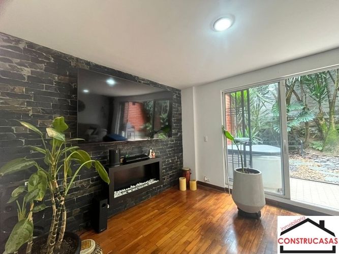 Casa de 3 alcobas en venta en Castropol, Medellín, 205 m² · foto 12 de 24