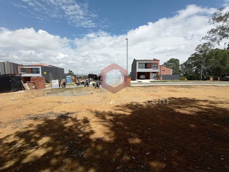 Land in San Antonio de Pereira (124 m²) for Sale