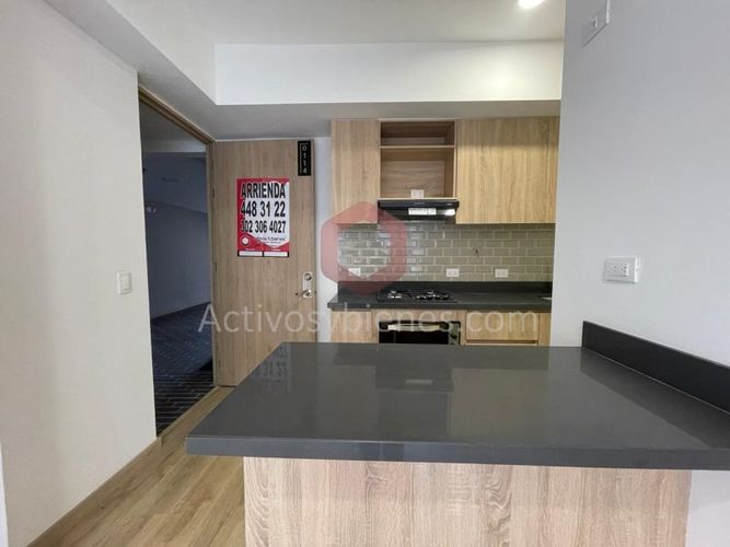 Apartamento de 2 alcobas en venta en Los Salados, El Retiro, 65 m² · foto 2 de 22