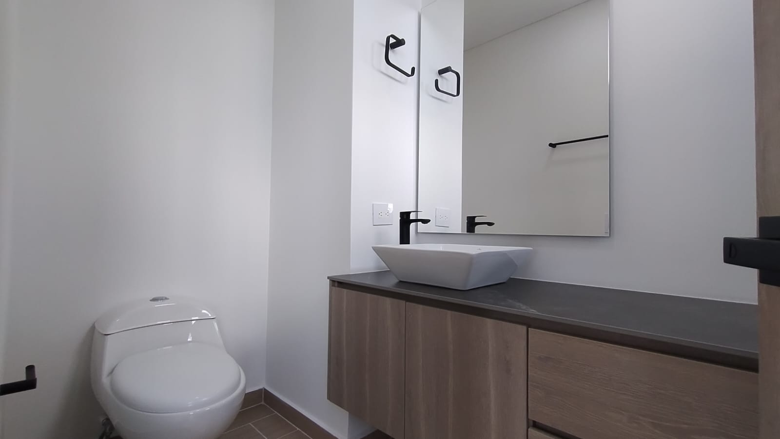 Apartamento en venta en Cerritos, Pereira · foto 20 de 21