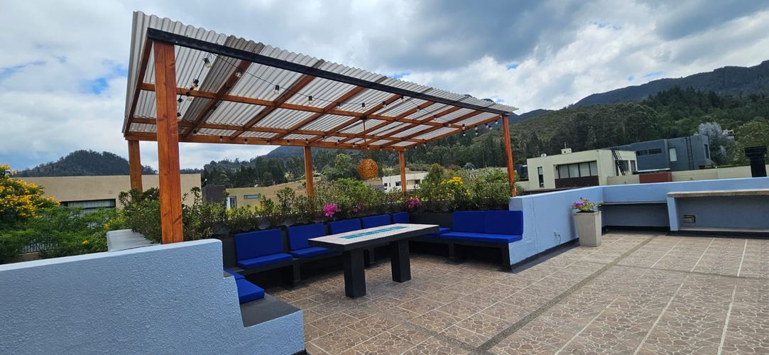 Casa de 4 alcobas en venta en Meusa, Sopó, 341 m² · foto 3 de 24