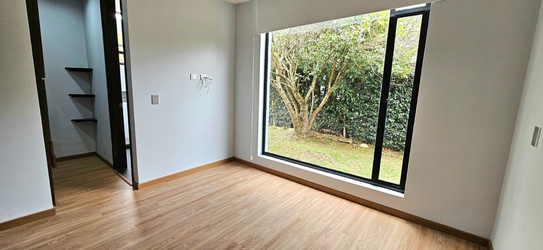 Casa de 4 alcobas en venta en Meusa, Sopó, 341 m² · foto 15 de 24