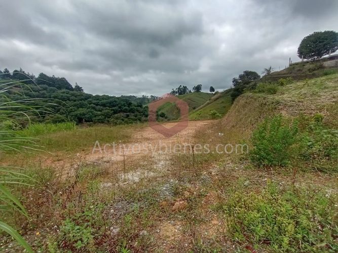 Lote en venta en Guarne, 1727 m² · foto 7 de 11