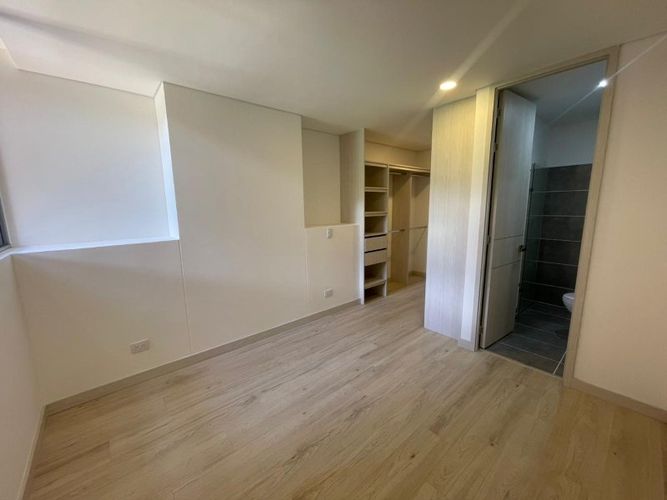 Apartamento de 2 alcobas en arriendo en La Aldea, La Estrella, 58 m² · foto 8 de 11