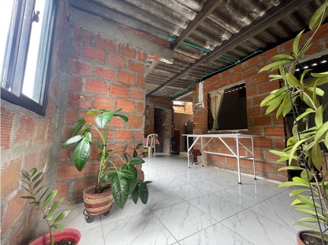 Casa de 5 alcobas en venta en Salomia, Cali, 100 m² · foto 5 de 24