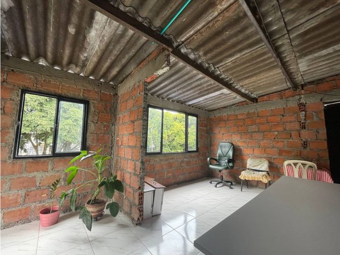 Casa de 5 alcobas en venta en Salomia, Cali, 100 m² · foto 9 de 24