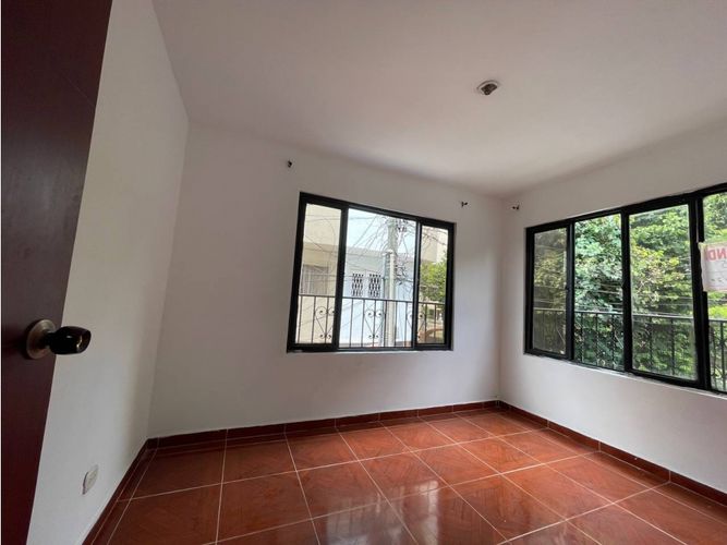 Casa de 5 alcobas en venta en Salomia, Cali, 100 m² · foto 21 de 24