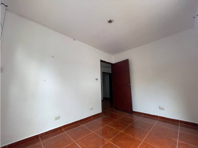 Casa de 5 alcobas en venta en Salomia, Cali, 100 m² · foto 23 de 24