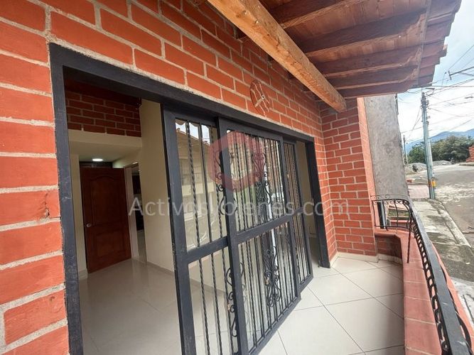 Casa de 3 alcobas en venta en El Carmen De Viboral, El Carmen de Viboral, 148 m² · foto 6 de 20