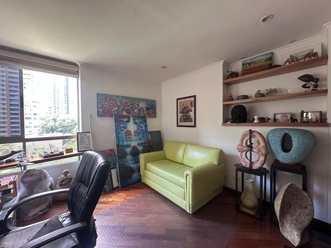 Apartamento de 3 alcobas en arriendo en El Poblado, Medellín, 238 m² · foto 14 de 20