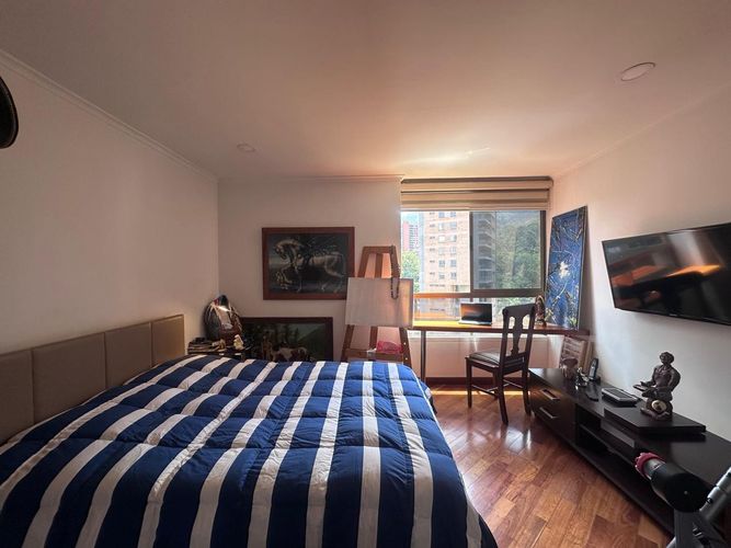 Apartamento de 3 alcobas en arriendo en El Poblado, Medellín, 238 m² · foto 13 de 20
