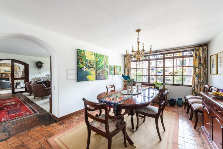 Casa de 4 alcobas en venta en Santa Ana, Bogotá, 350 m² · foto 7 de 17