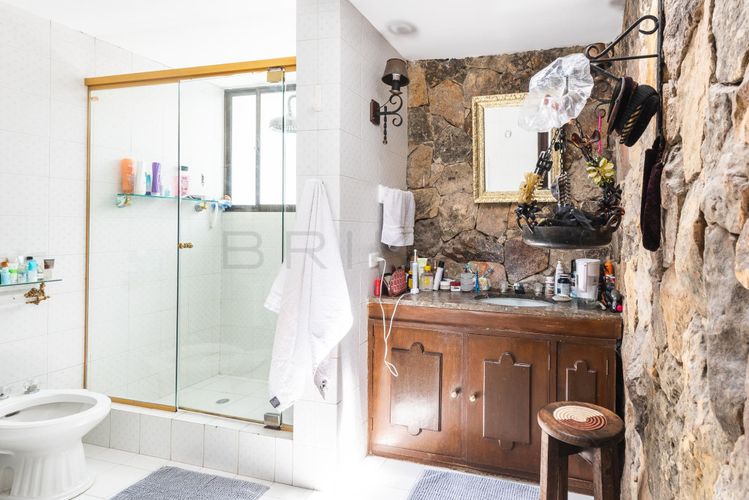 Casa de 4 alcobas en venta en Santa Ana, Bogotá, 350 m² · foto 12 de 17