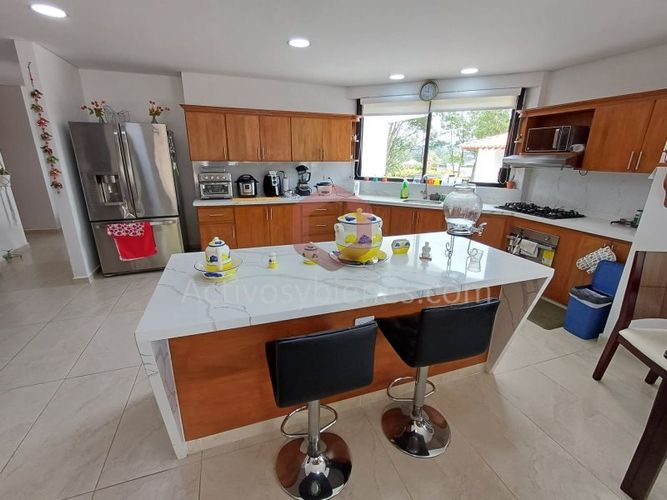 Casa de 5 alcobas en venta en El Porvenir, Rionegro · foto 5 de 24