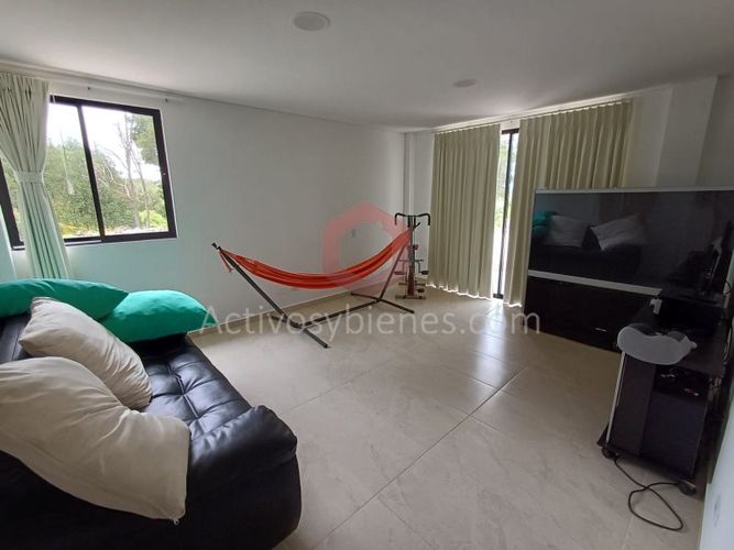 Casa de 5 alcobas en venta en El Porvenir, Rionegro · foto 11 de 24