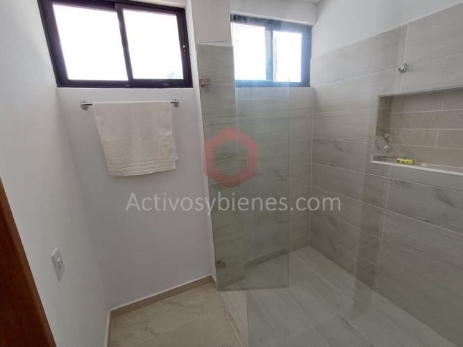 Casa de 5 alcobas en venta en El Porvenir, Rionegro · foto 18 de 24