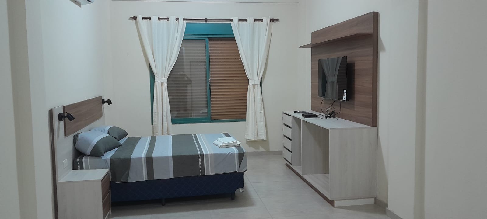 Exclusivos Departamentos de 1 y 2 Dormitorios en Alquiler en Nazareth, Asunción: Totalmente Amoblados y Equipados para su Confort. — foto 2