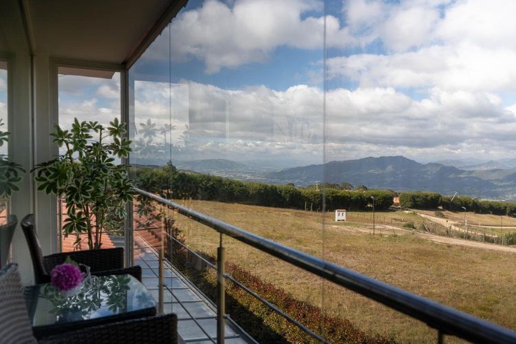 Casa de 6 alcobas en venta en Yerbabuena, Chía · foto 2 de 24