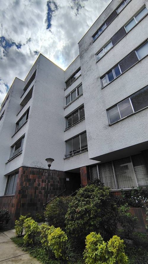 Apartamento de 5 alcobas en venta en Suramericana, Medellín, 160 m² · foto 3 de 22