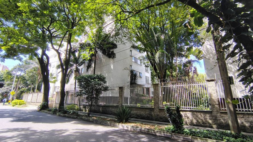 Apartamento de 5 alcobas en venta en Suramericana, Medellín, 160 m² · foto 4 de 22