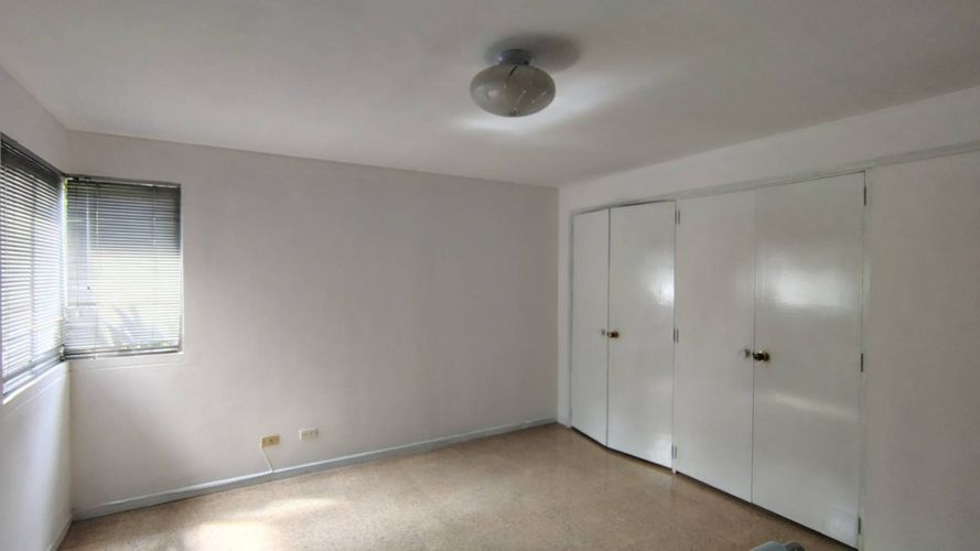 Apartamento de 5 alcobas en venta en Suramericana, Medellín, 160 m² · foto 19 de 22