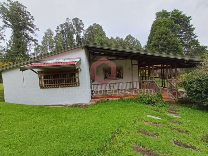 Casa de 2 alcobas en venta en La Hondita, Guarne · foto 3 de 24