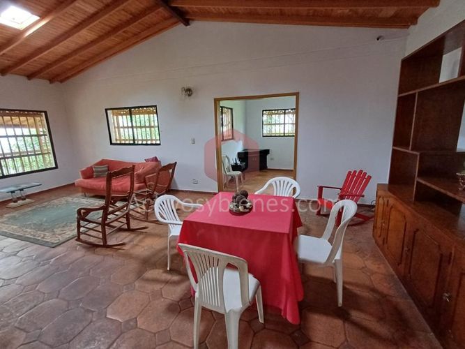 Casa de 2 alcobas en venta en La Hondita, Guarne · foto 5 de 24