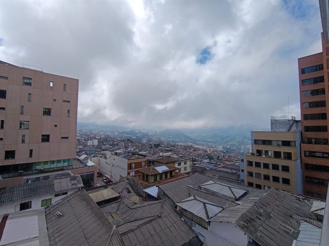 Oficina en arriendo en El Centro, Manizales, 29 m² · foto 10 de 11
