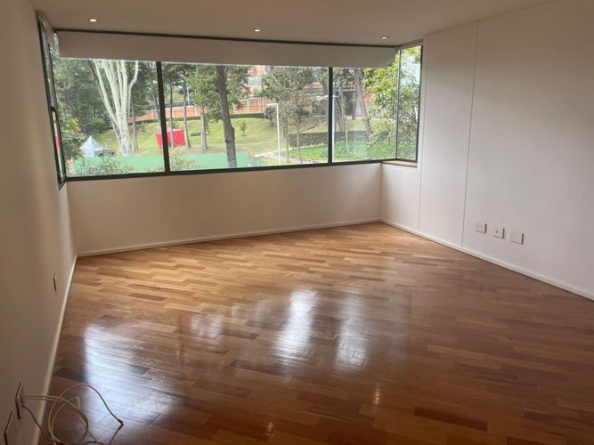 Apartamento en venta en Los Rosales, Bogotá · foto 9 de 19