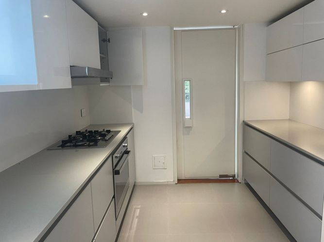 Apartamento en venta en Los Rosales, Bogotá · foto 12 de 19