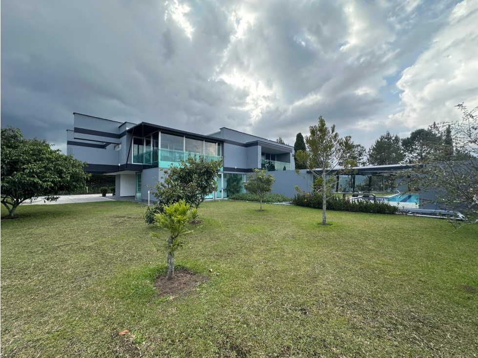 Casa Campestre en Arriendo en El Retiro en Puente Pelaez