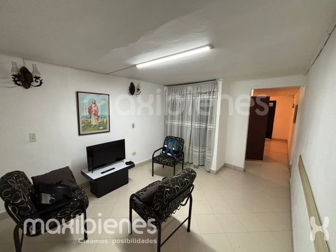 Casa de 5 alcobas en venta en Viviendas Del Sur, Medellín, 252 m² · foto 11 de 15